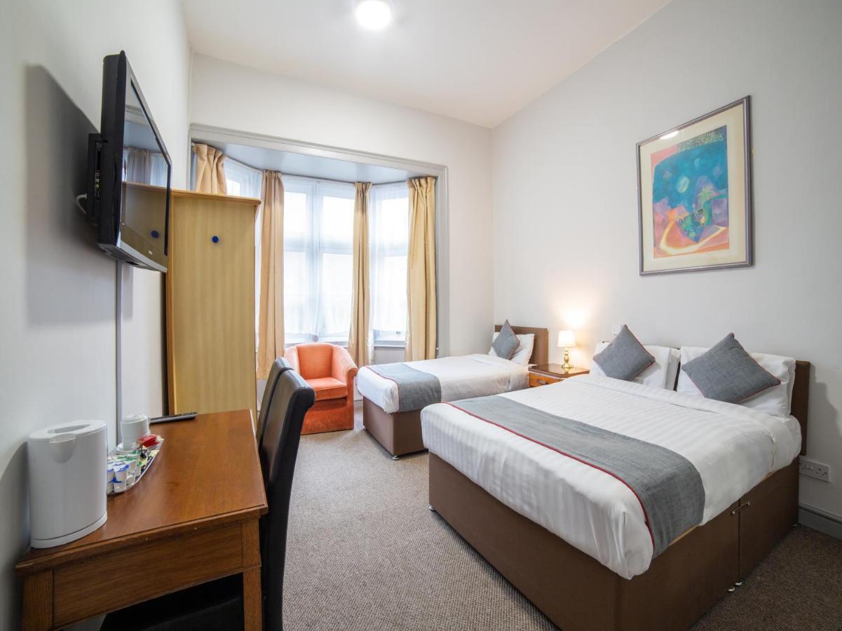 The Royal Hotel Kettering Ngoại thất bức ảnh