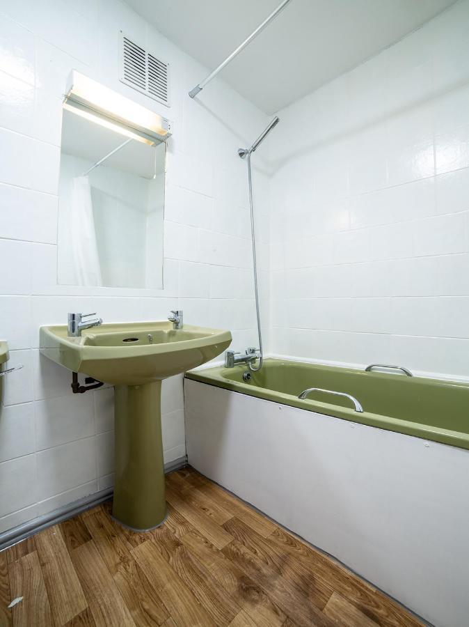 The Royal Hotel Kettering Ngoại thất bức ảnh