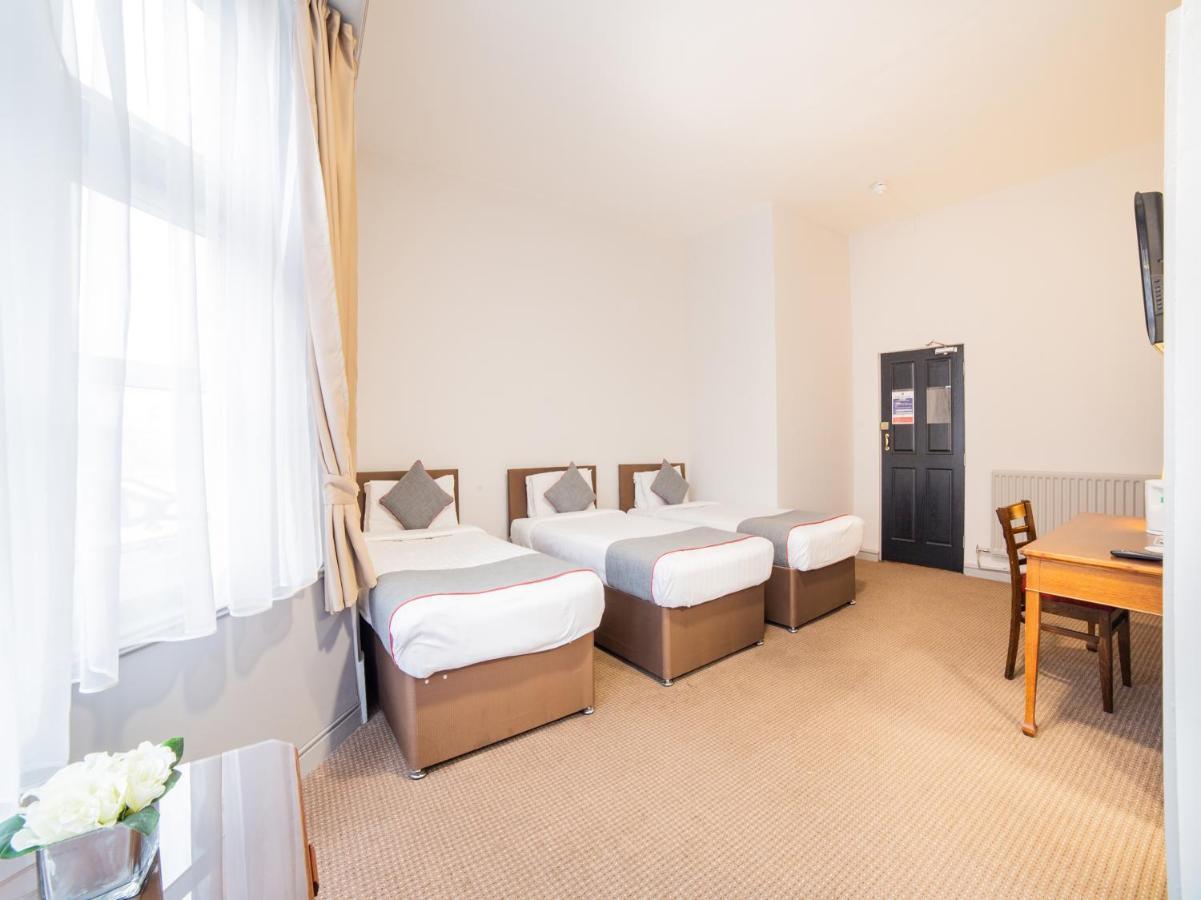 The Royal Hotel Kettering Ngoại thất bức ảnh